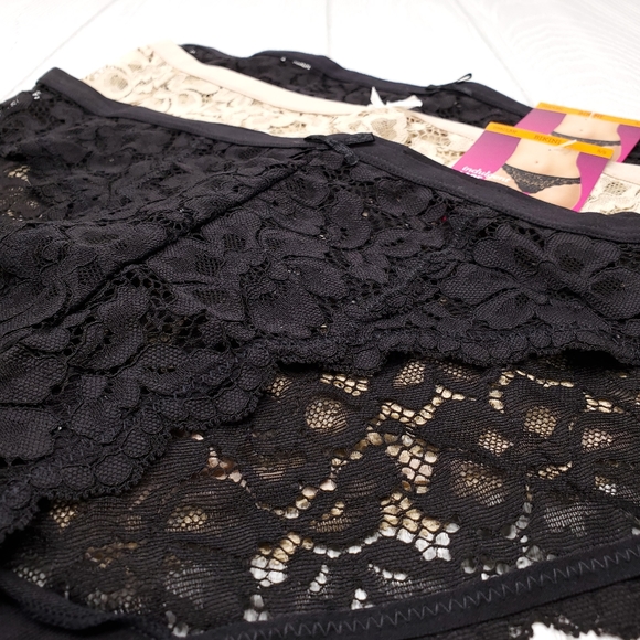 Maidenform Lace Bikini Panties 3PK S - Picture 3 of 5